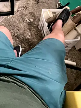 Snapshot of Hjsjsjsjjd chatting on October 12, 2:00 pm Hjsjsjsjjd online show from October 12, 2:00 pm