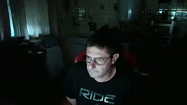 Snapshot of snork80 chatting on September 15, 4:41 pm snork80 online show from September 15, 4:41 pm