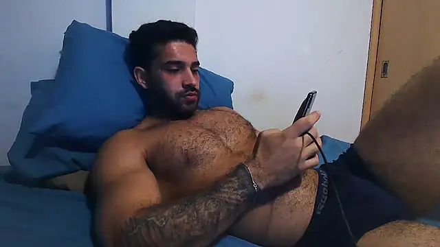 macho fit online show from April 14, 7:13 pm