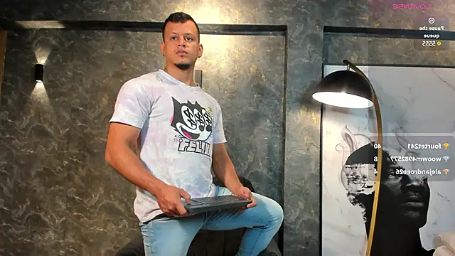 Snapshot of Alex_towers chatting on December 5, 6:56 pm Alex towers online show from December 5, 6:56 pm