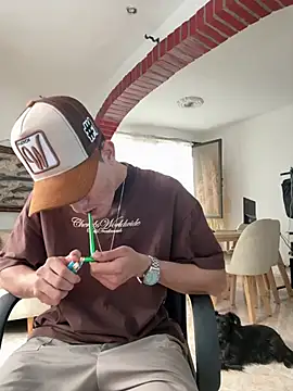 PhilipRich online show from April 28, 10:25 pm