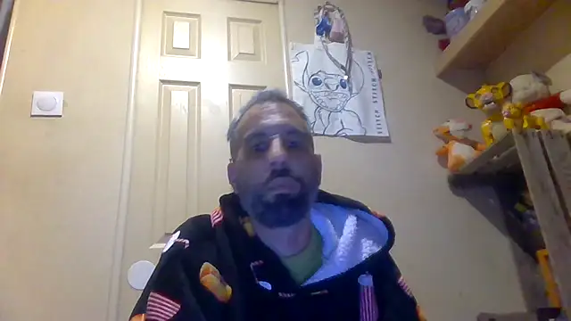 arrow13680 online show from March 4, 10:50 pm