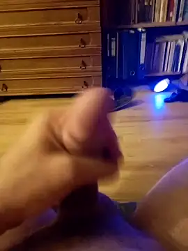 demoniczny82 online show from November 18, 3:49 pm