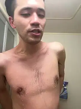 Snapshot of ryusei18570 chatting on February 8, 1:11 pm ryusei18570 online show from February 8, 1:11 pm