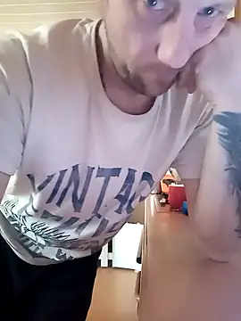 Wishes813 online show from March 17, 10:51 am