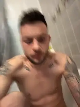 hottwoboys online show from April 16, 5:35 pm