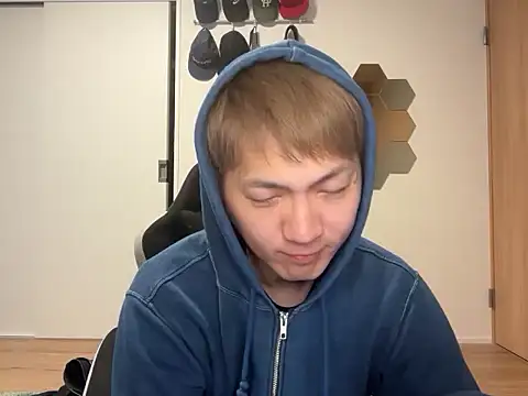 kensnb online show from December 1, 7:28 pm