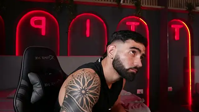 Austin bolt online show from October 17, 3:32 am