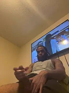 Snapshot of GoodGirlLover13 chatting on February 4, 7:18 am GoodGirlLover13 online show from February 4, 7:18 am