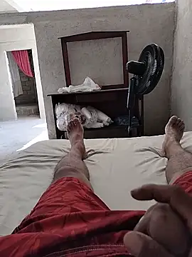 Snapshot of marcuszza22 chatting on January 21, 10:08 pm marcuszza22 online show from January 21, 10:08 pm