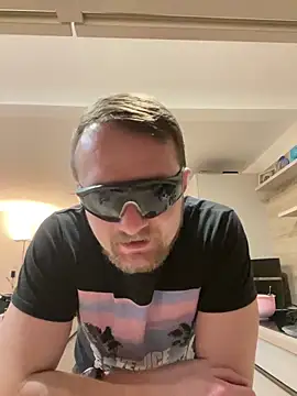 bboy951 online show from January 19, 8:09 pm