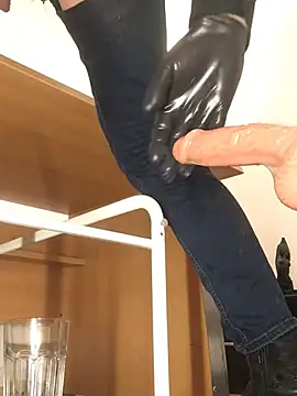 Inseminator69 online show from February 3, 10:31 am