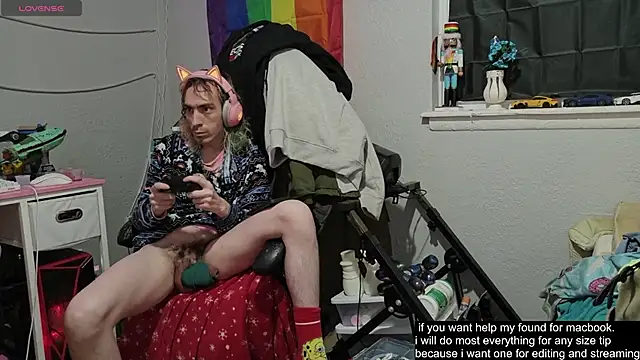 tallnerdyguy online show from November 27, 6:17 am