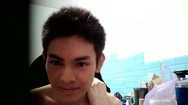 Snapshot of thisisbook_223 chatting on October 24, 3:58 pm thisisbook 223 online show from October 24, 3:58 pm