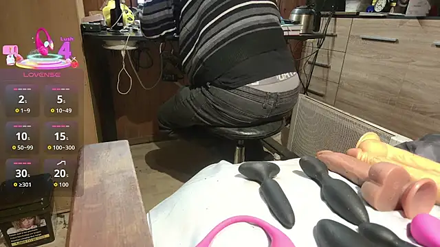 misteryman1956 online show from February 2, 7:22 pm