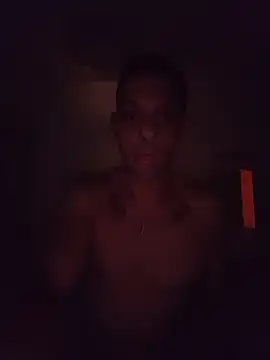 FrettedLodine online show from June 13, 2:53 am