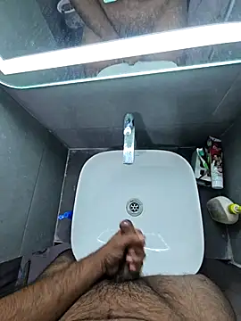 rahulGJ03 online show from October 18, 10:37 pm