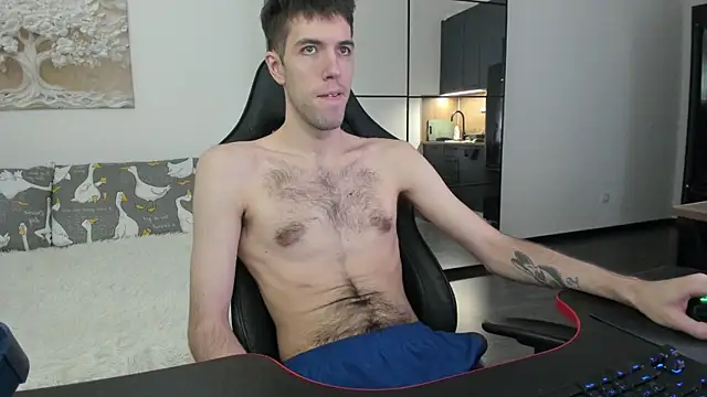 White Dylan online show from December 16, 6:09 am