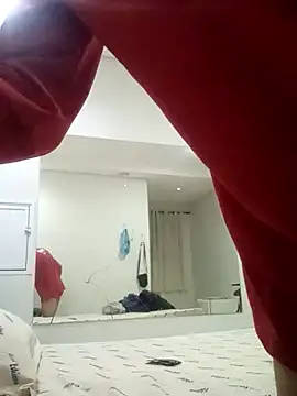 Snapshot of motoboysafd chatting on September 29, 5:06 am motoboysafd online show from September 29, 5:06 am