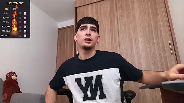 zenn rush1 online show from December 11, 7:54 pm