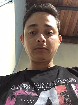 isacalejandroo online show from January 27, 4:30 am