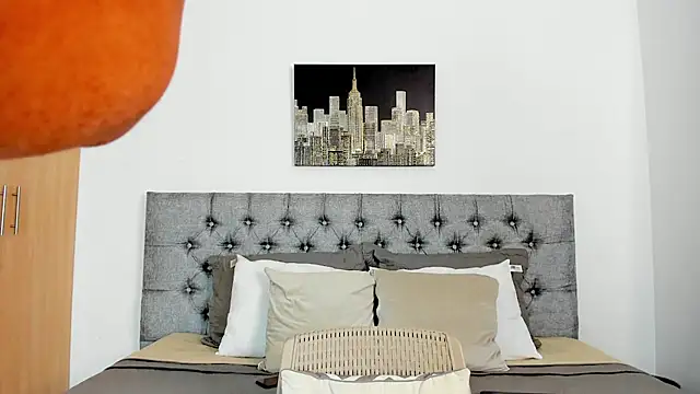 Justin therox online show from December 14, 9:56 pm