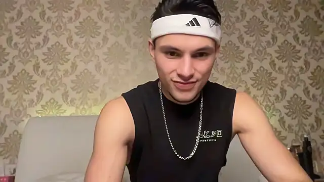 denlover1 online show from March 6, 6:48 pm