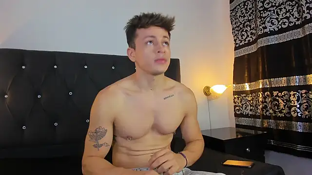 Angel Cuervo online show from February 14, 12:47 pm