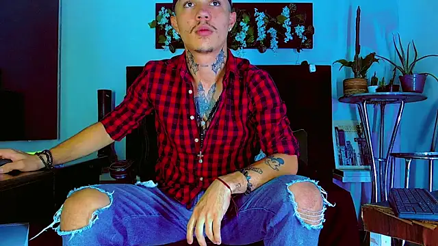 HannibalLester online show from March 6, 12:46 pm