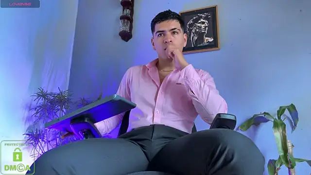 Adrian Mill3r online show from November 16, 5:26 pm