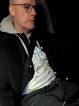 bogland33 online show from March 8, 1:26 am