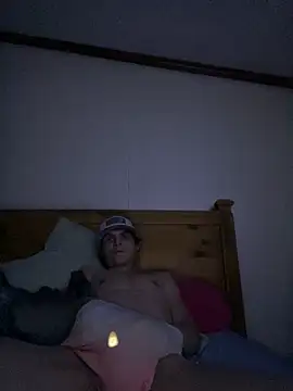 Snapshot of devinshd chatting on February 19, 1:06 pm devinshd online show from February 19, 1:06 pm