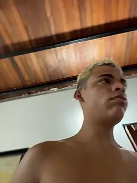 Leo bunny hot online show from November 17, 9:40 pm