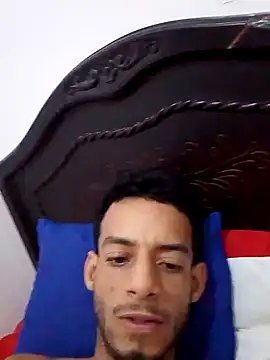 alvaroenriqe23 online show from October 17, 6:45 pm