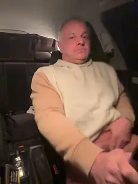 JakubW79 online show from December 28, 2:01 am