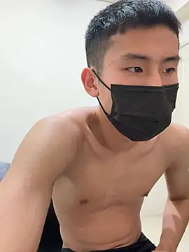 Snapshot of Benson18y chatting on January 9, 6:15 pm Benson18y online show from January 9, 6:15 pm