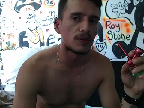 roystonee01 online show from September 22, 5:34 pm