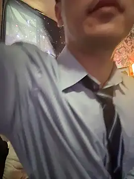 ex199212 online show from June 13, 7:17 am