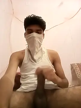 xxxgayroy12 online show from March 4, 6:07 pm