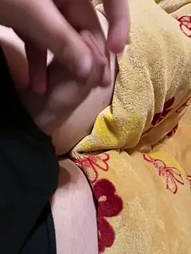 Max 2515 online show from December 23, 1:35 pm