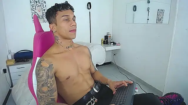 Leonard Price online show from January 14, 3:55 am