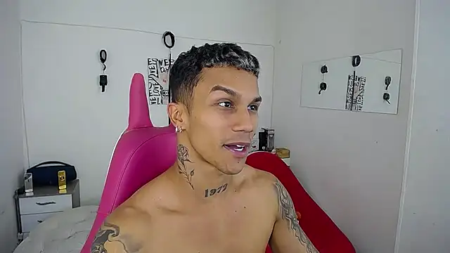 Leonard Price online show from November 20, 2:33 am