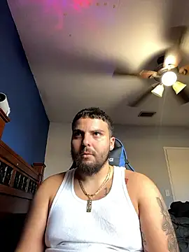 Snapshot of MasterKvn chatting on December 4, 7:45 pm MasterKvn online show from December 4, 7:45 pm