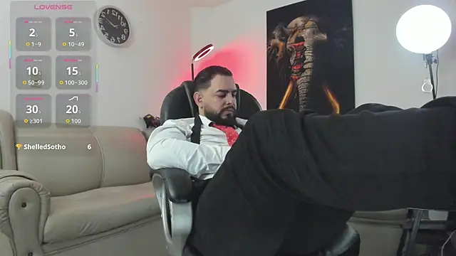 Ethan Castellano online show from December 16, 10:50 pm