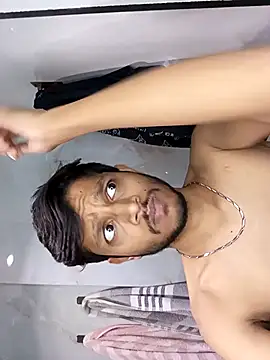 skinnyyyyyyyyy online show from February 13, 3:07 am