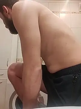 hoot denis28 online show from March 2, 4:03 pm