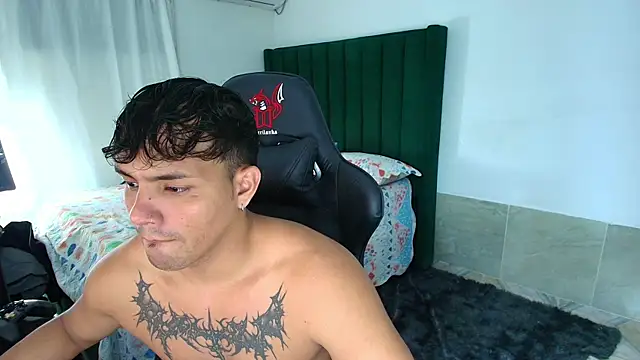 man dur07 online show from April 7, 3:17 am