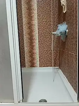 Snapshot of Bamboo_juice_ chatting on February 25, 12:45 pm Bamboo juice  online show from February 25, 12:45 pm