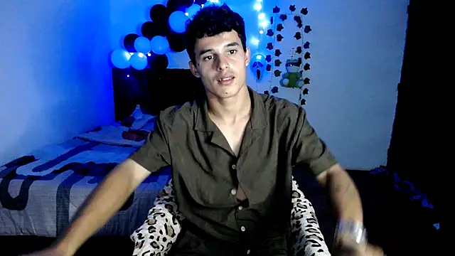 freddy romas online show from October 19, 3:00 am