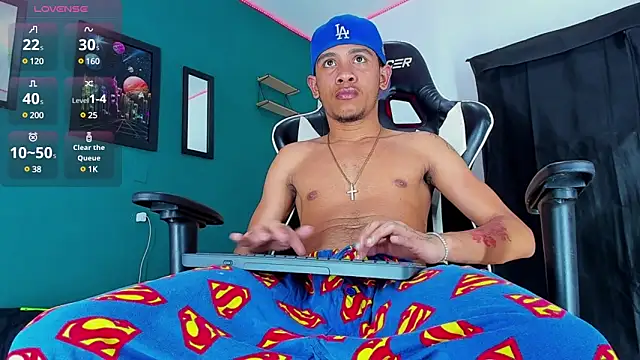 Romancartier 1 online show from March 5, 3:41 am